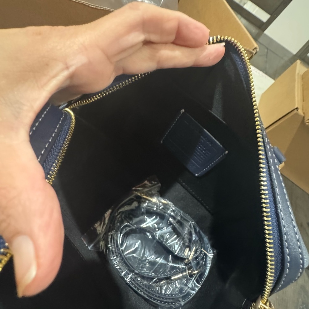 Coach Women's Blue and Pink Satchel - Picture 4 of 4